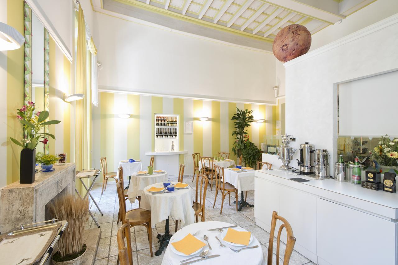 Relais Monnalisa Hotel Рим Екстериор снимка